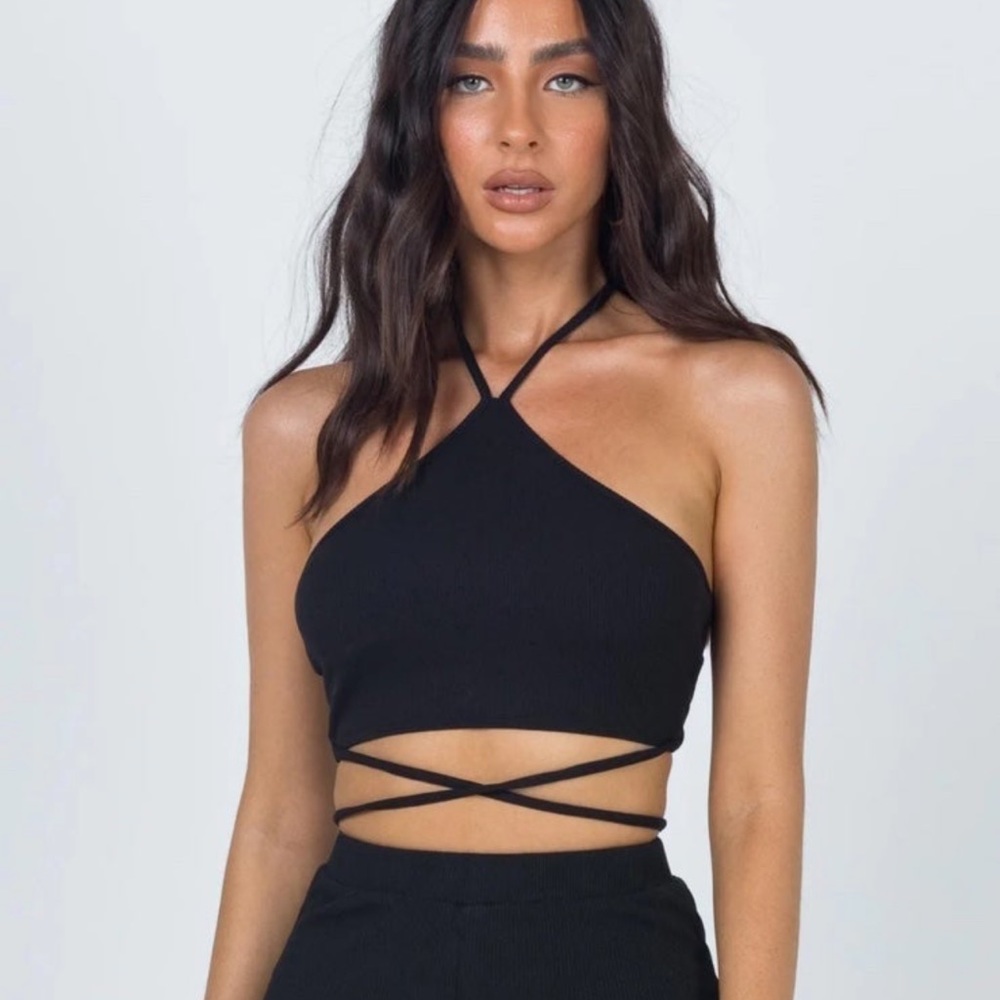 Princess Polly Halter Top